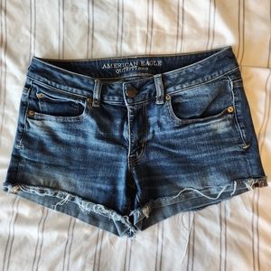 American Eagle denim shorts size 6